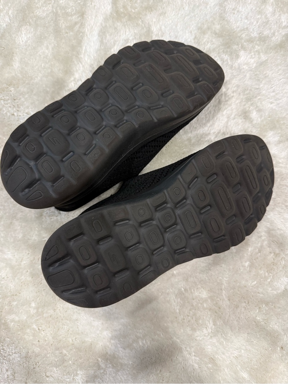 Skechers Black Go Walk Slip-Ons Arch Fit Black - Picture 3 of 4